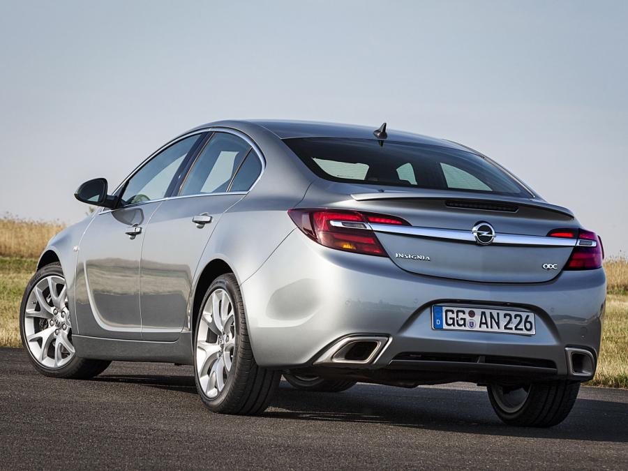  Opel Insignia OPC 2013 года  (фото 2 из 5)